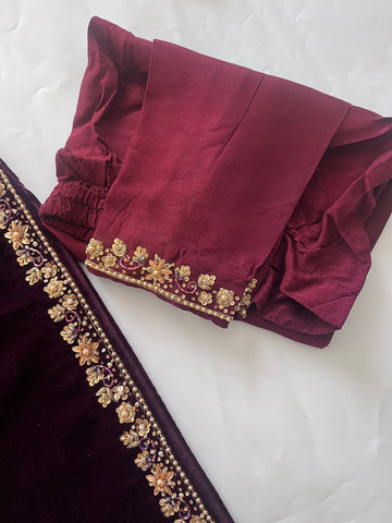 BURGUNDY VELVET PRET